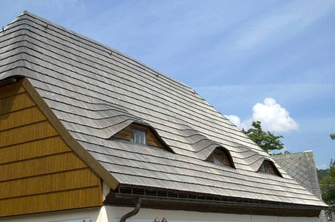 cedar roof benefits, cedar roof advantages